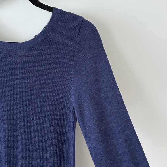 Cynthia Rowley 100% Merino Wool Blue Crewneck Tie Back Sweater - Picture 6 of 16